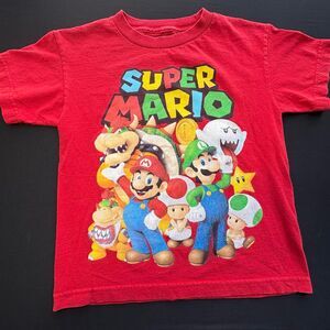 Nintendo Red T-shirt